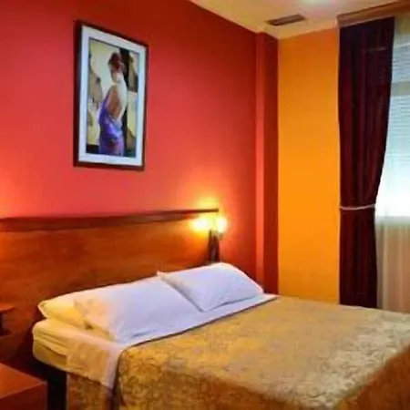 Nobel 3* Tirana
