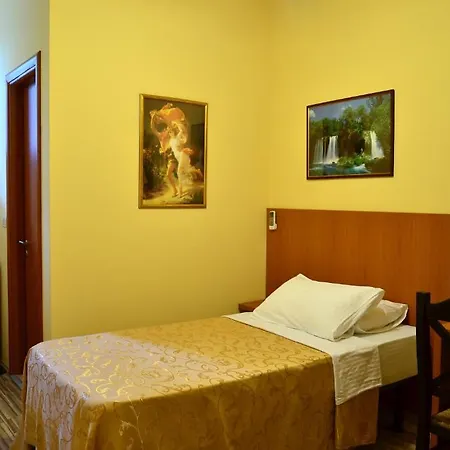Nobel 3* Tirana