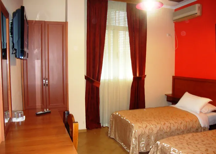 Hotell Nobel Tirana